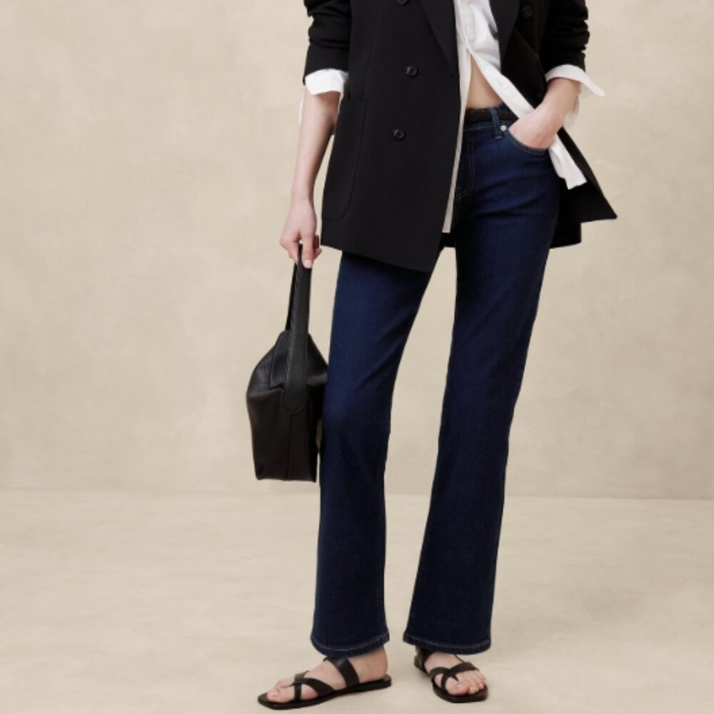 Banana Republic Mid Rise Slim- Size 30